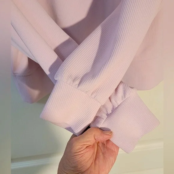 Lululemon Ribbed Softstreme Oversized Cropped Crew•Meadowsweet Pink•LIKE NEW•2 - Picture 5 of 15